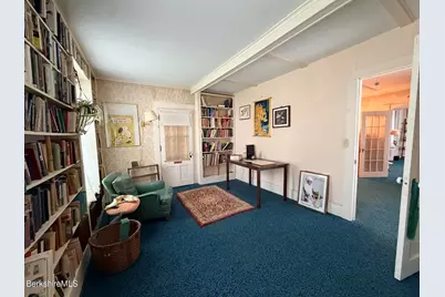 58 Quincy St, North Adams, MA 01247 - Photo 26