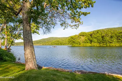120 Willow Cove Rd, Cheshire, MA 01225 - Photo 4