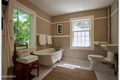 26 E Hill Rd, New Marlboro, MA 01259 - Photo 20