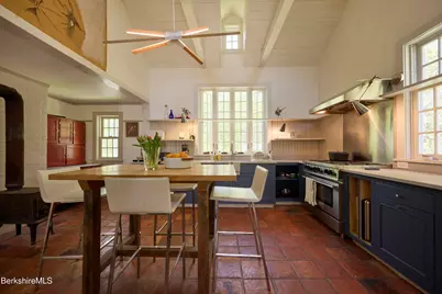 26 E Hill Rd, New Marlboro, MA 01259 - Photo 8
