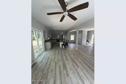 11 Hathaway St, North Adams, MA 01247 - Photo 6