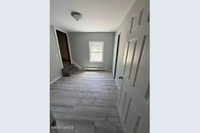 11 Hathaway St, North Adams, MA 01247 - Photo 14