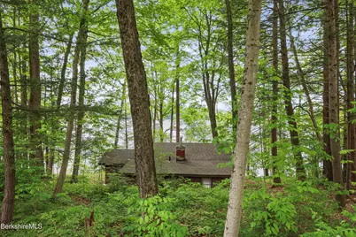 172 Blythewood Dr, Pittsfield, MA 01201 - Photo 22