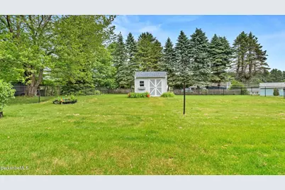 691 Crane Ave, Pittsfield, MA 01201 - Photo 22