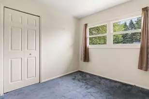691 Crane Ave, Pittsfield, MA 01201 - Photo 18
