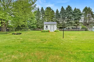 691 Crane Ave, Pittsfield, MA 01201 - Photo 24