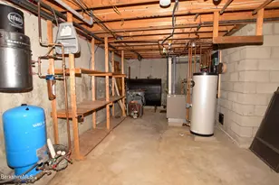 411 McNerney Rd, Becket, MA 01223 - Photo 26