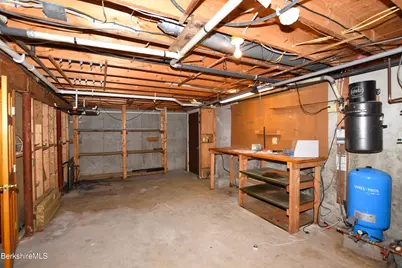411 McNerney Rd, Becket, MA 01223 - Photo 26