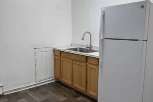 28 Spring St, North Adams, MA 01247 - Photo 2