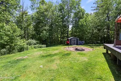14 Alice Dr, Hinsdale, MA 01235 - Photo 4