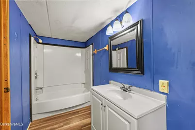 14 Alice Dr, Hinsdale, MA 01235 - Photo 18