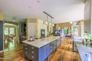 430 Lenox Rd, Richmond, MA 01254 - Photo 12