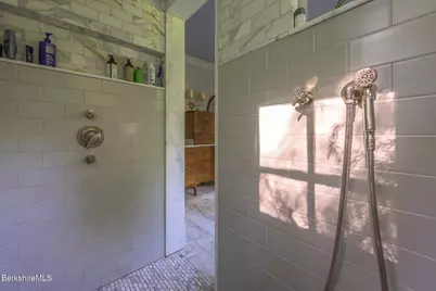 430 Lenox Rd, Richmond, MA 01254 - Photo 34