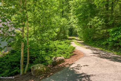7 Wheatley Dr, Stockbridge, MA 01262 - Photo 82
