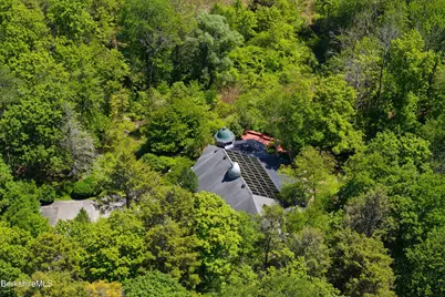 7 Wheatley Dr, Stockbridge, MA 01262 - Photo 4