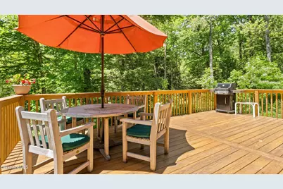 410 Long Bow Ln, Becket, MA 01223 - Photo 10