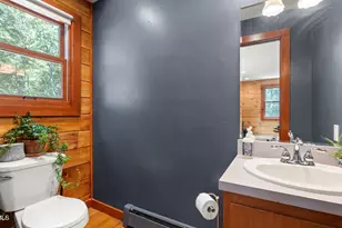 410 Long Bow Ln, Becket, MA 01223 - Photo 18