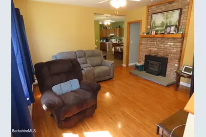 5 Bethel St, North Adams, MA 01247 - Photo 20