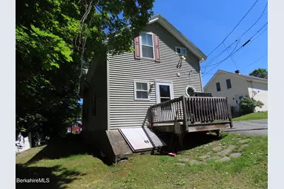 5 Bethel St, North Adams, MA 01247 - Photo 32