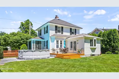 61 Harding St, Pittsfield, MA 01201 - Photo 36