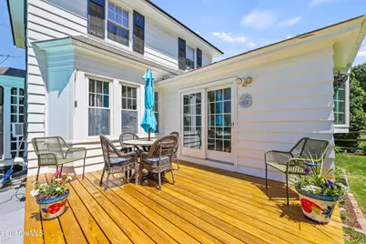 61 Harding St, Pittsfield, MA 01201 - Photo 32