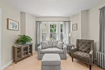 61 Harding St, Pittsfield, MA 01201 - Photo 12