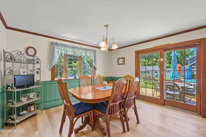 61 Harding St, Pittsfield, MA 01201 - Photo 24