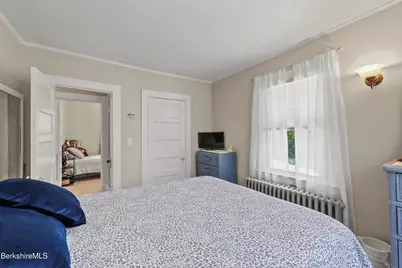 61 Harding St, Pittsfield, MA 01201 - Photo 26