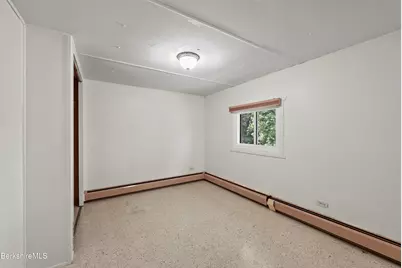 20 Overlook Ter, Adams, MA 01220 - Photo 14