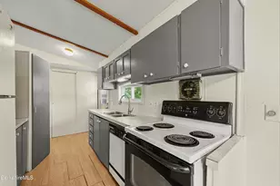 20 Overlook Terrace, Adams, MA 01220 - Photo 12