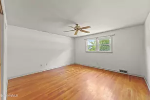 595 Williams St, Pittsfield, MA 01201 - Photo 26
