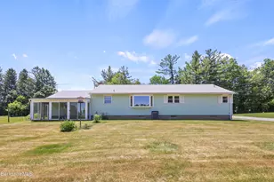 595 Williams St, Pittsfield, MA 01201 - Photo 40