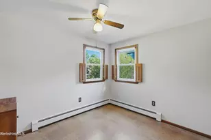 380 Cheshire Rd, Pittsfield, MA 01201 - Photo 20