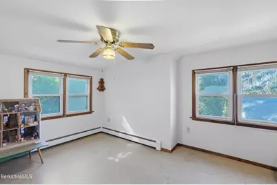380 Cheshire Rd, Pittsfield, MA 01201 - Photo 22