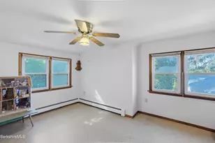 380 Cheshire Rd, Pittsfield, MA 01201 - Photo 22
