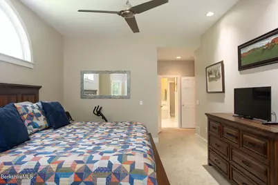 3 Cornwall Dr, Great Barrington, MA 01230 - Photo 36