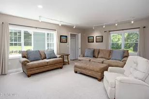3 Cornwall Dr, Great Barrington, MA 01230 - Photo 22