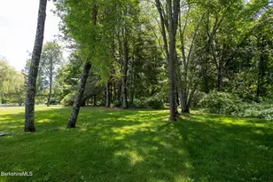 3 Cornwall Dr, Great Barrington, MA 01230 - Photo 12