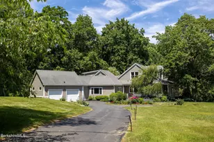 3 Cornwall Dr, Great Barrington, MA 01230 - Photo 1
