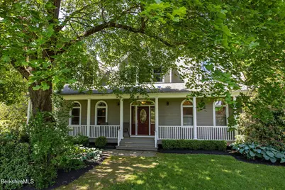 3 Cornwall Dr, Great Barrington, MA 01230 - Photo 4