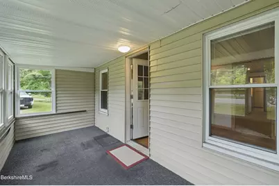 688 Cheshire Rd, Lanesborough, MA 01237 - Photo 6