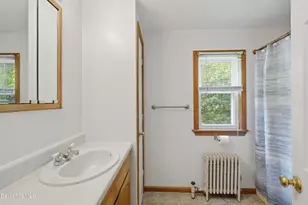 688 Cheshire Rd, Lanesborough, MA 01237 - Photo 26