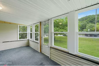 688 Cheshire Rd, Lanesborough, MA 01237 - Photo 8