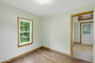 688 Cheshire Rd, Lanesborough, MA 01237 - Photo 22