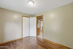688 Cheshire Rd, Lanesborough, MA 01237 - Photo 20