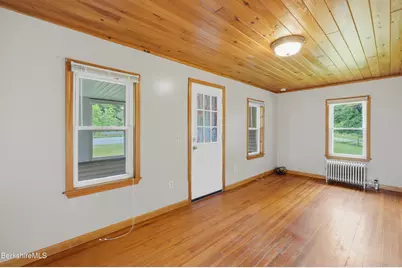 688 Cheshire Rd, Lanesborough, MA 01237 - Photo 12