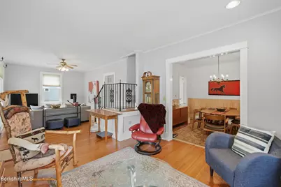 1121 North St, Pittsfield, MA 01201 - Photo 16