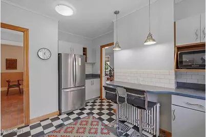 1121 North St, Pittsfield, MA 01201 - Photo 8