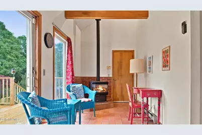 1121 North St, Pittsfield, MA 01201 - Photo 20