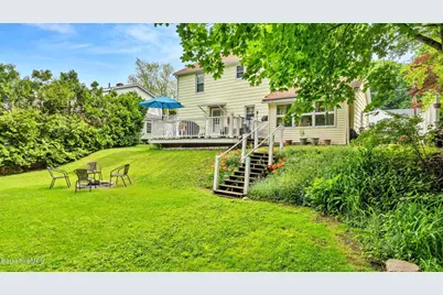 221 Corinth St, North Adams, MA 01247 - Photo 28